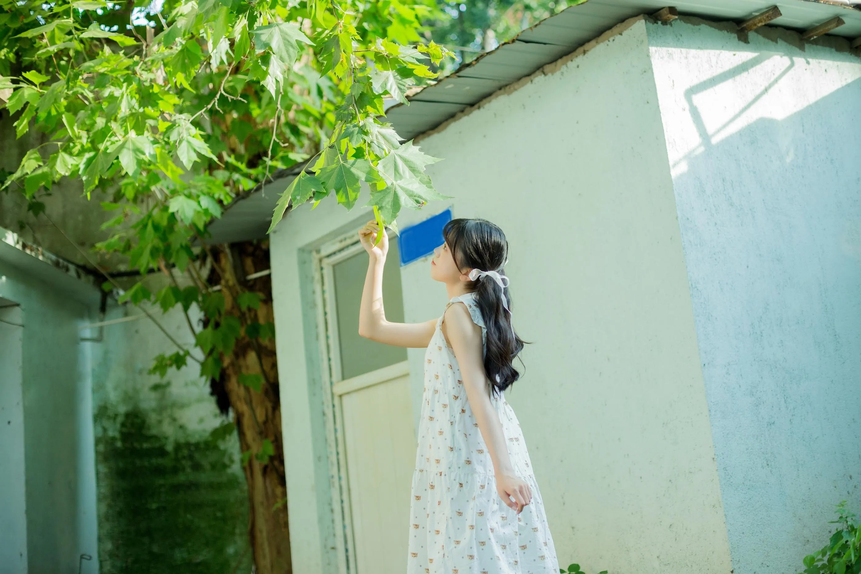 [YITUYU艺图语]2022.08.27 奶奶的菜园 可爱泡泡呀 [34P]插图4